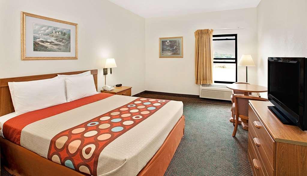 Hotel Super 8 By Wyndham Hampshire Il Habitación foto